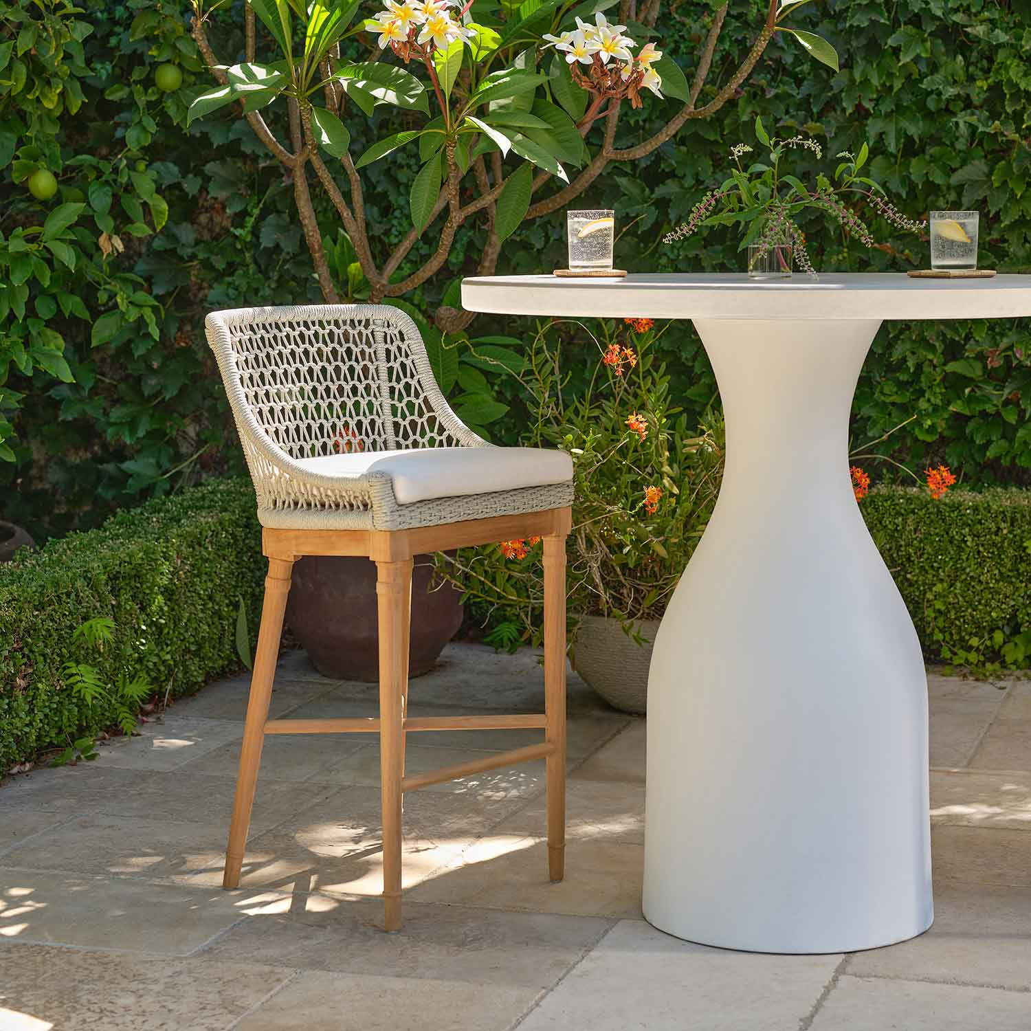 Irving Bar Table