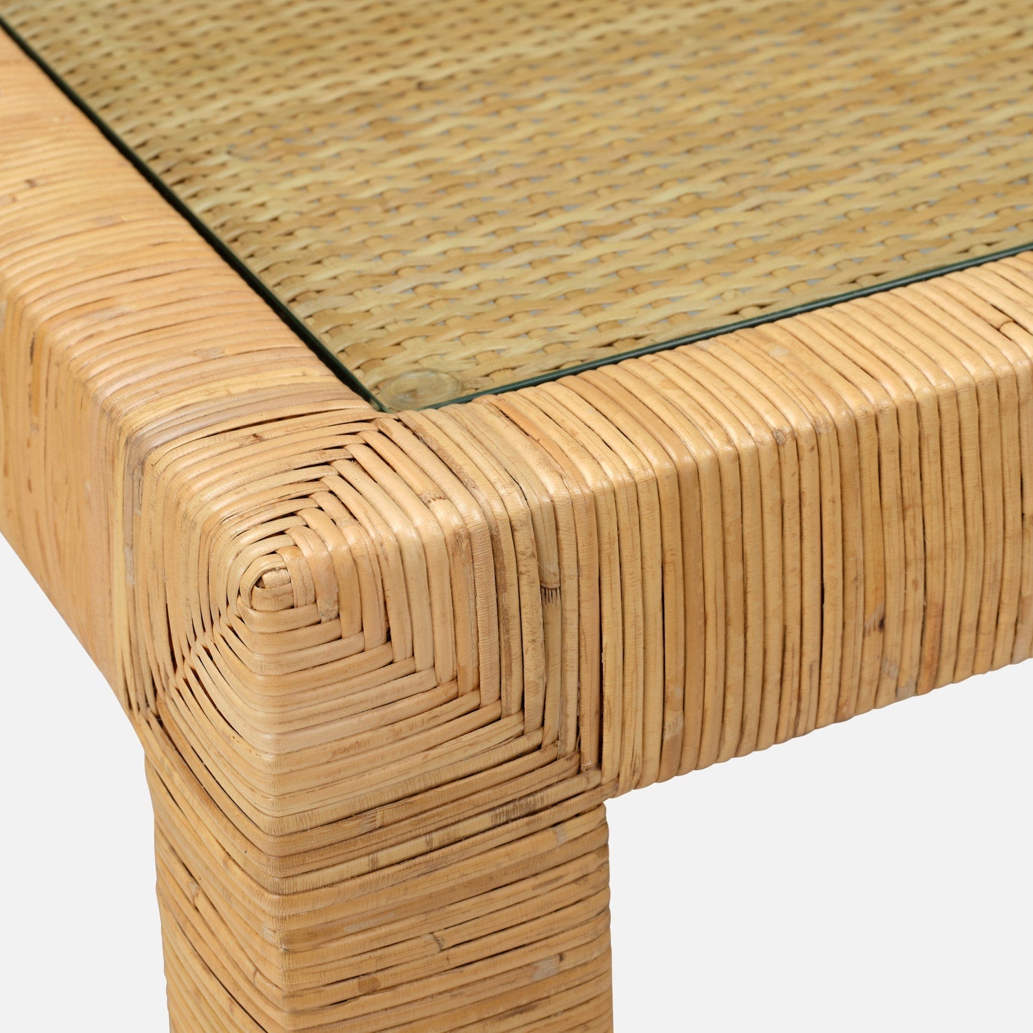 Isla Game Table