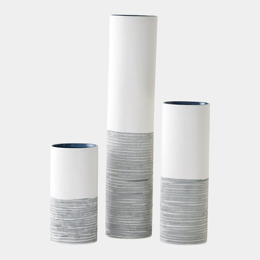 Global Views Dash Vase