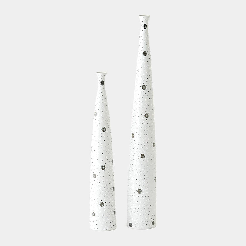 Global Views Spotted White and Black Vase