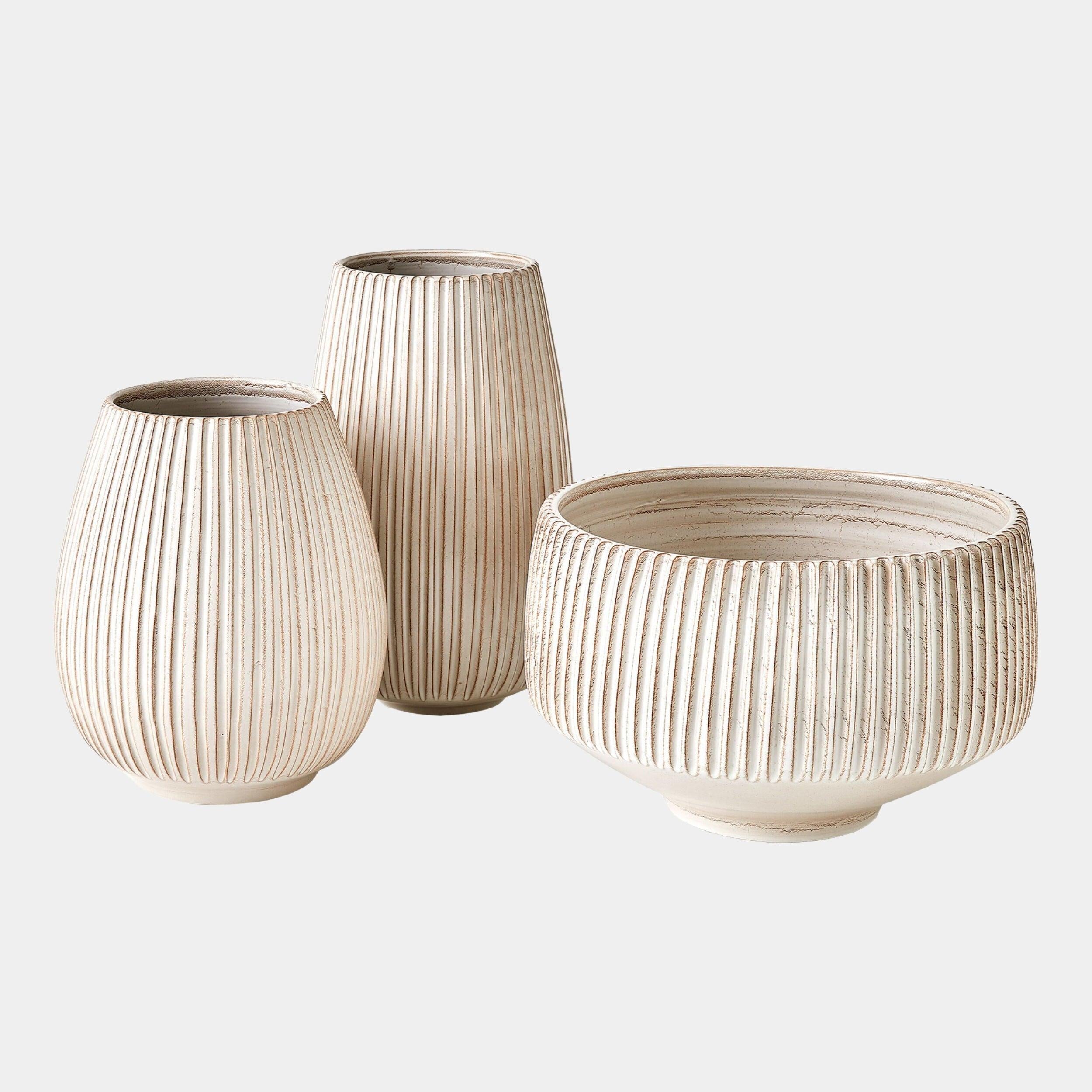 Global Views Vergule Ribbed Vase