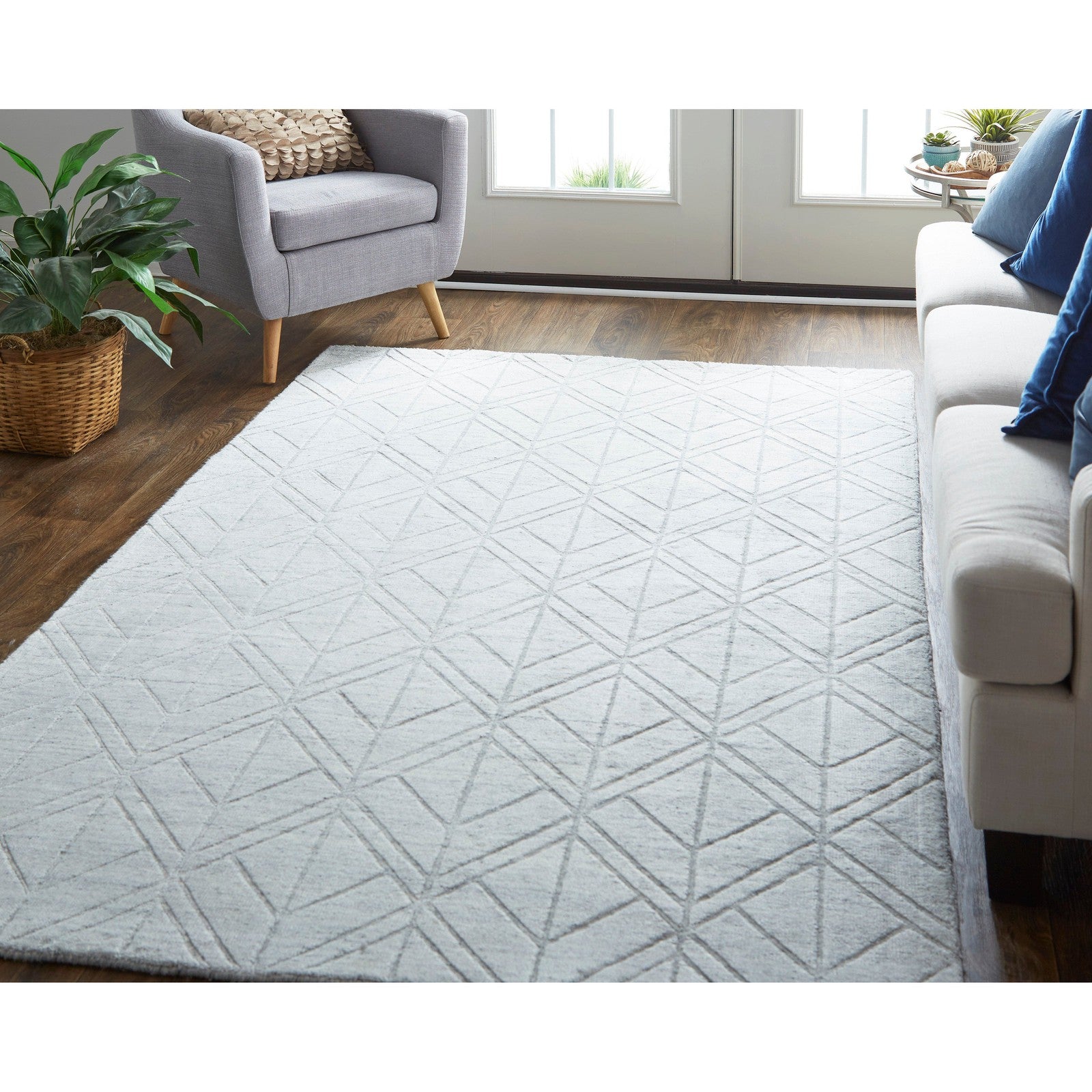 Feizy Redford 8847F Transitional Solid in White/Silver