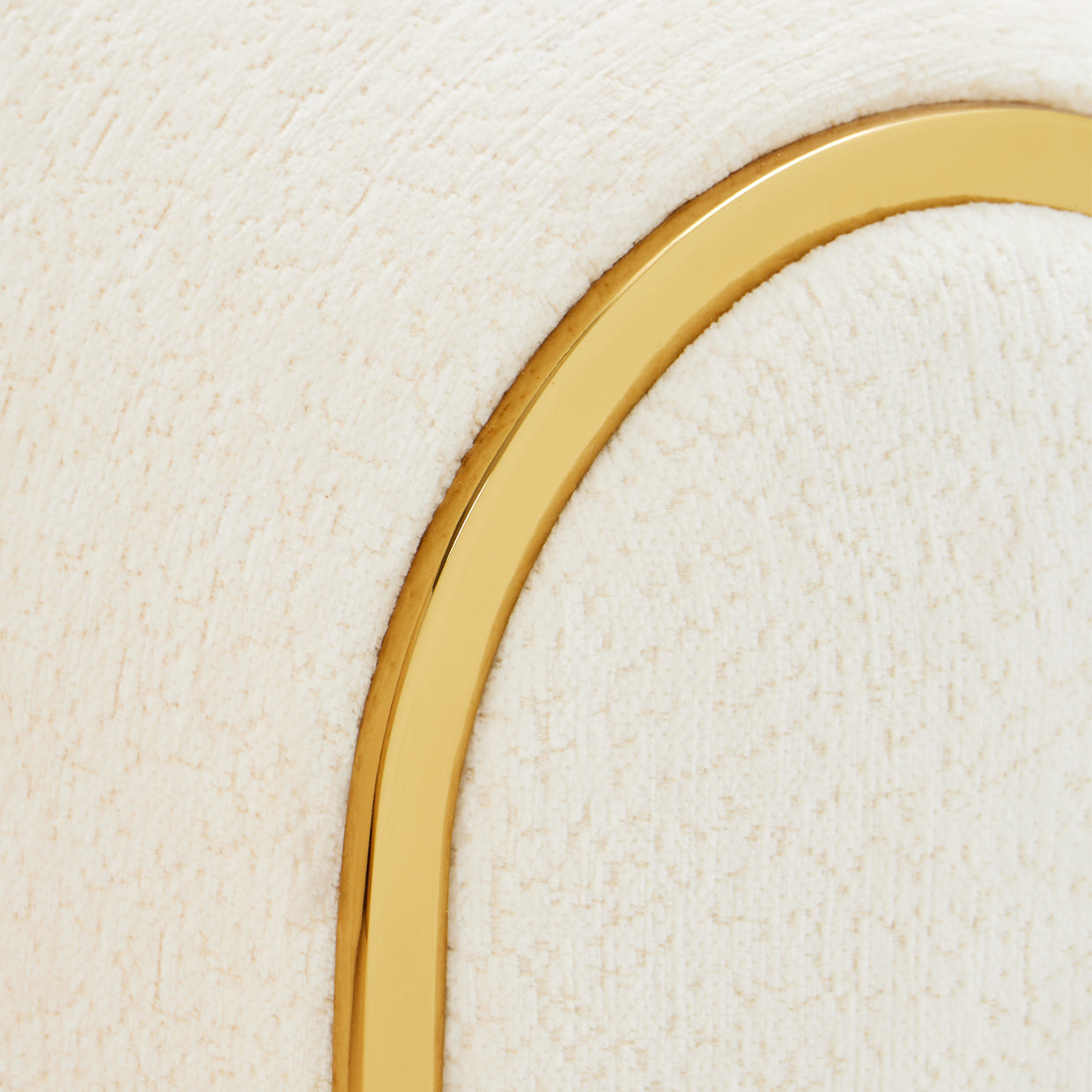 Michael Amini Sassani Loveseat Crepe Gold