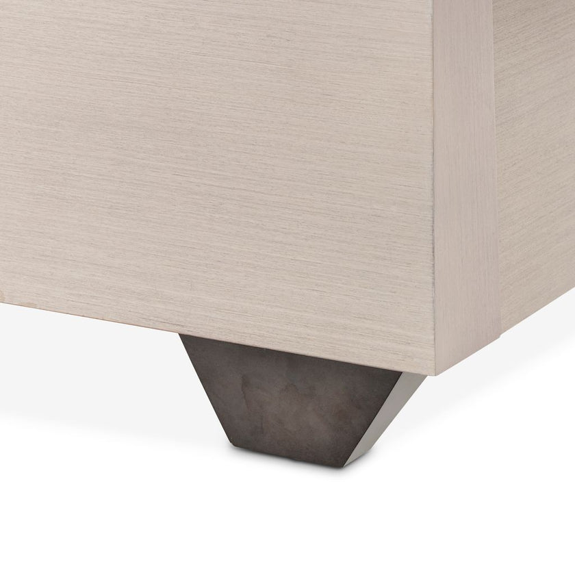 Michael Amini Fantosini King Tufted Panel Bed - Silver Mist