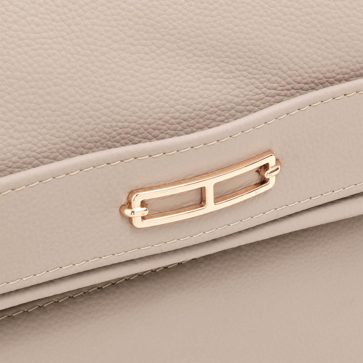 Michael Amini Mia Bella Bergamo Sofa St. Steel