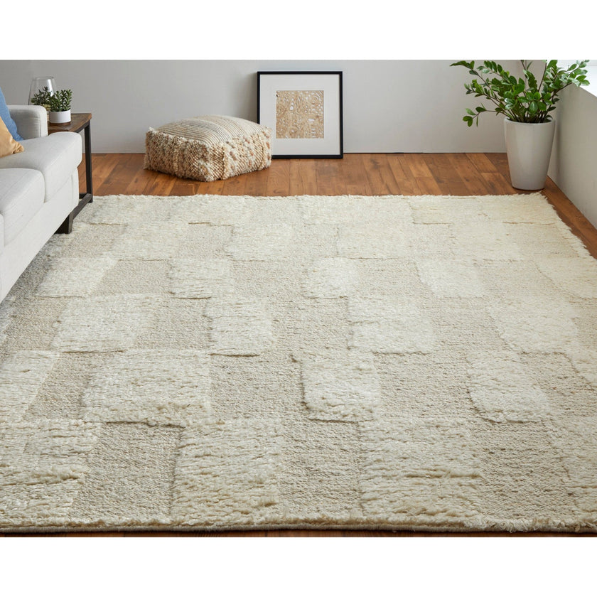 Feizy Ashby 8907F Transitional Geometric Rug in Ivory