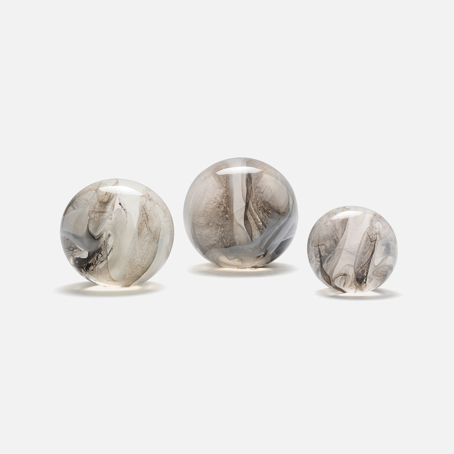 Magali Resin Sphere - Set of 3