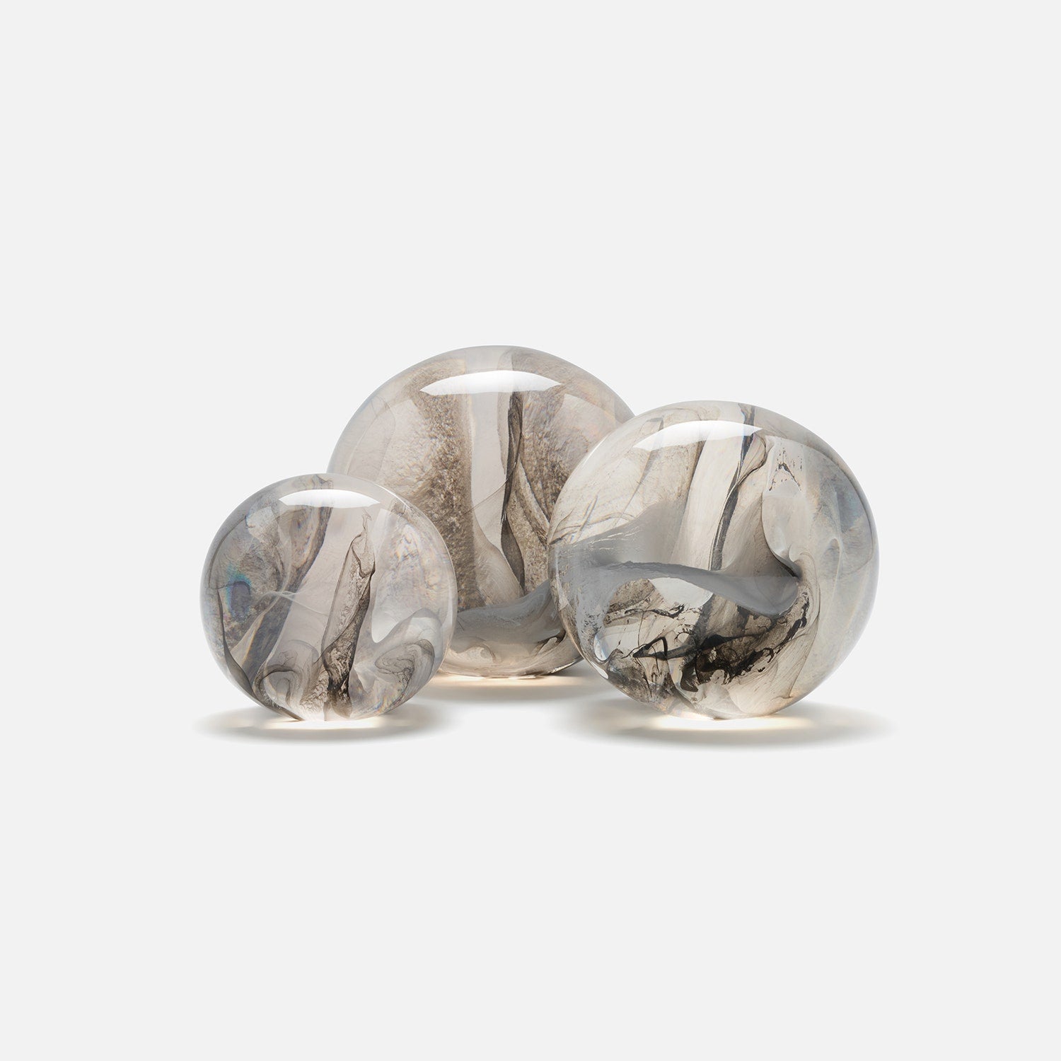 Magali Resin Sphere - Set of 3