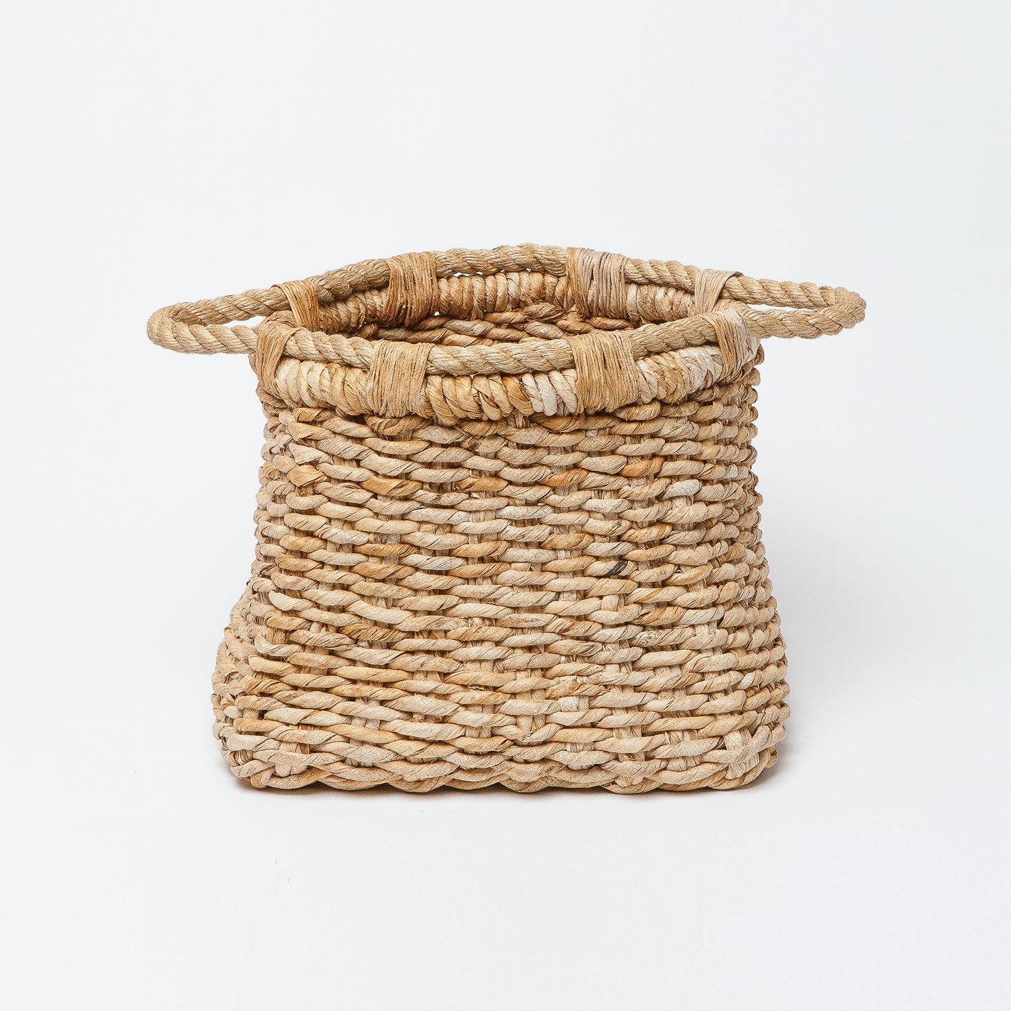 Raylan Banana Bark Basket