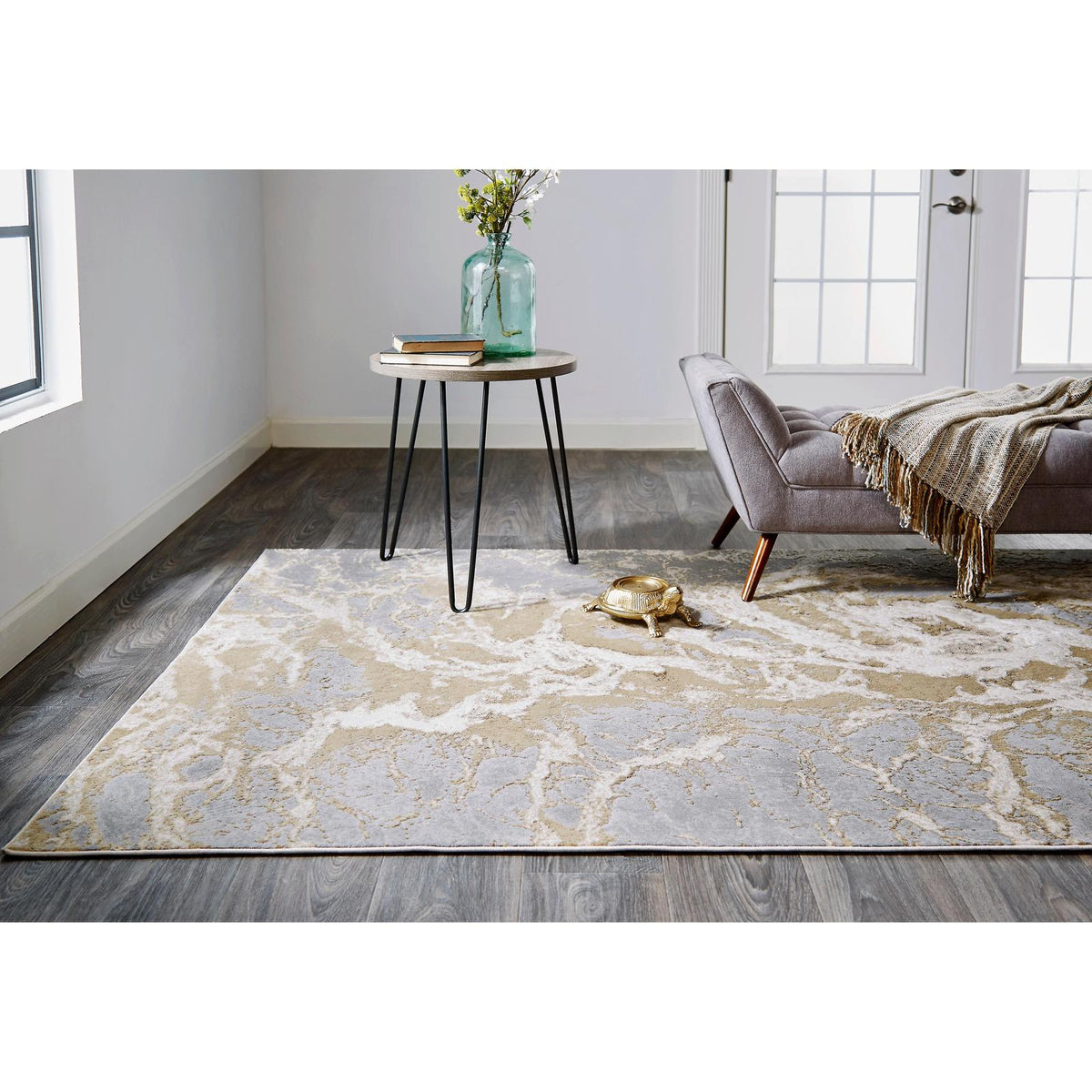 Feizy Aura 3563F Modern Abstract Rug in Ivory/Silver/Gold