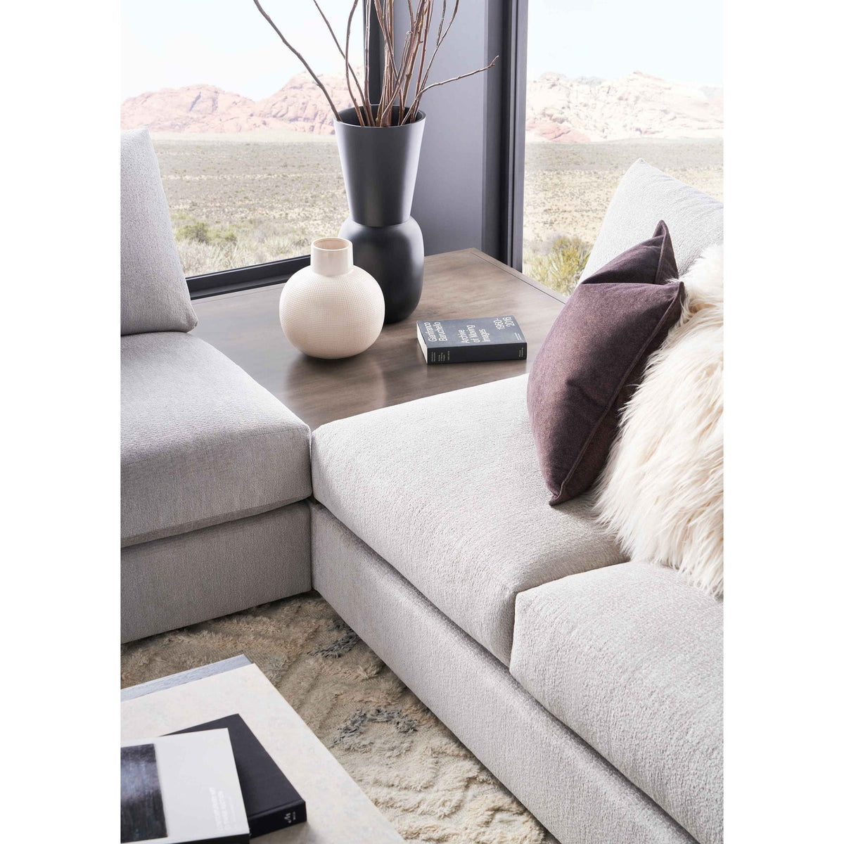 Vanguard Ease Lucy Armless Chair