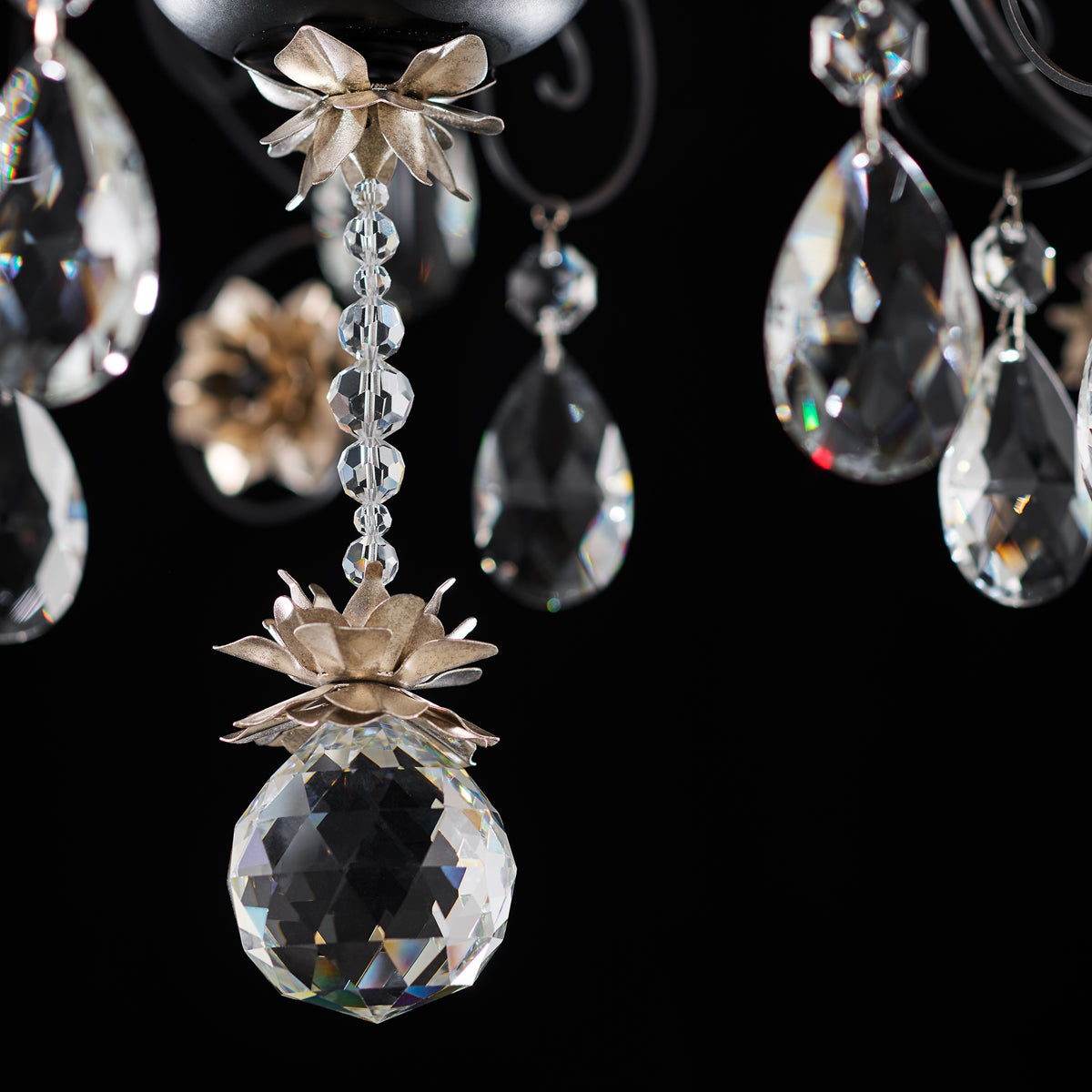 Schonbek Camellia 8-Light Chandelier