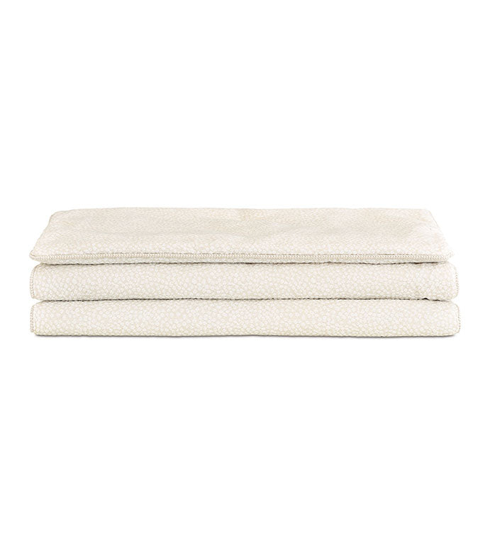 Eastern Accents Romilly Textured Bed Scarf
