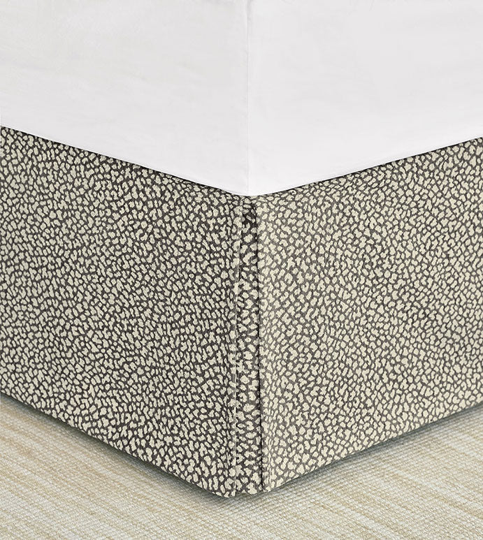 Eastern Accents Rosecliff Chenille Bed Skirt