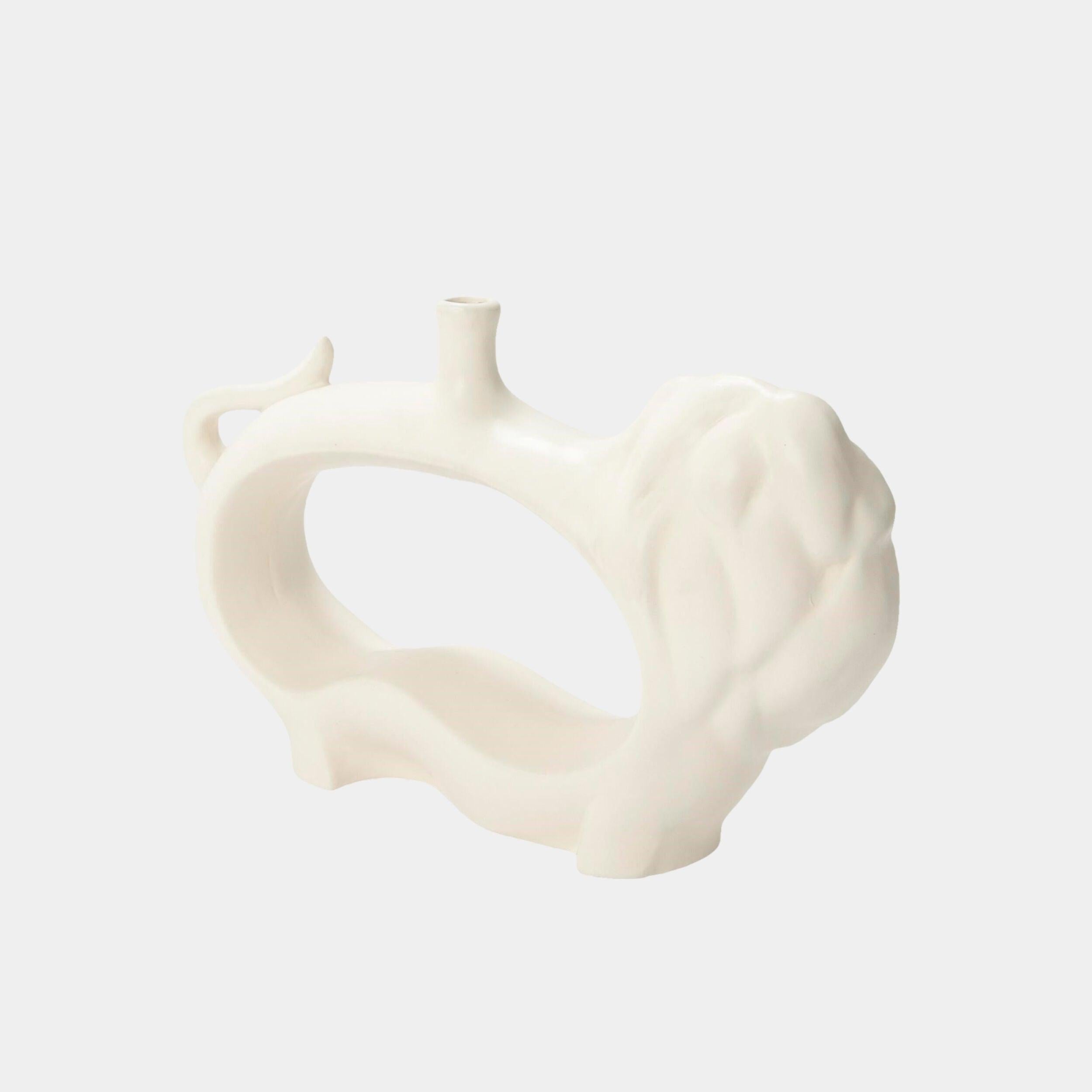 Global Views Alfonso Lion Vase Clearance