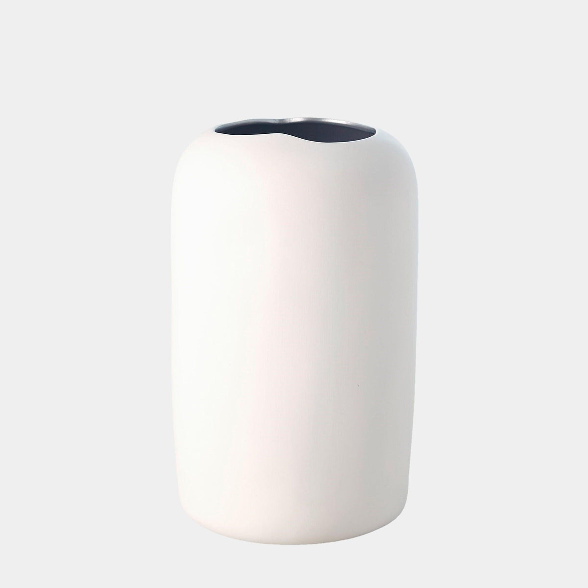 Global Views Impressionistic Simple Face Vase