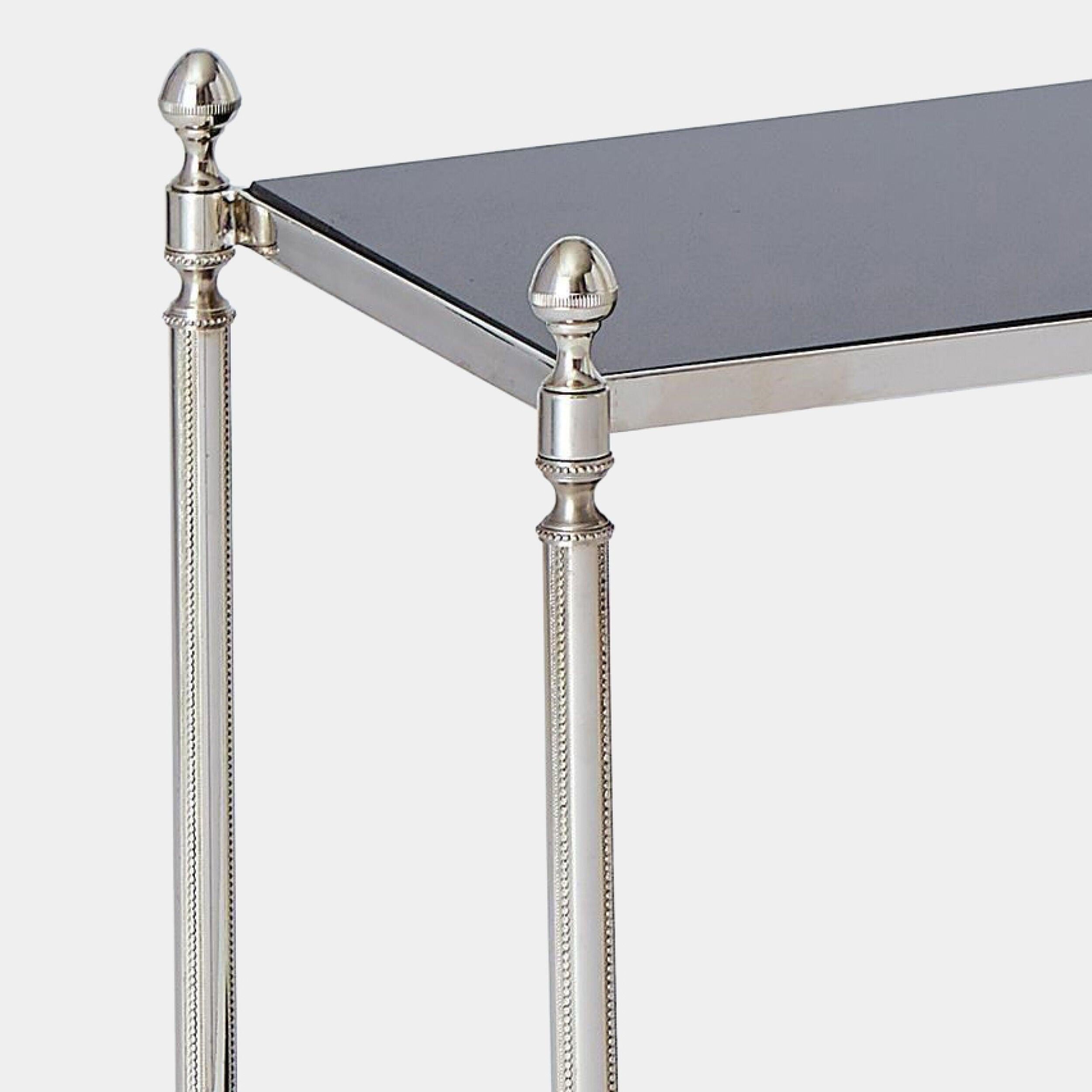 Global Views Acorn Side Table