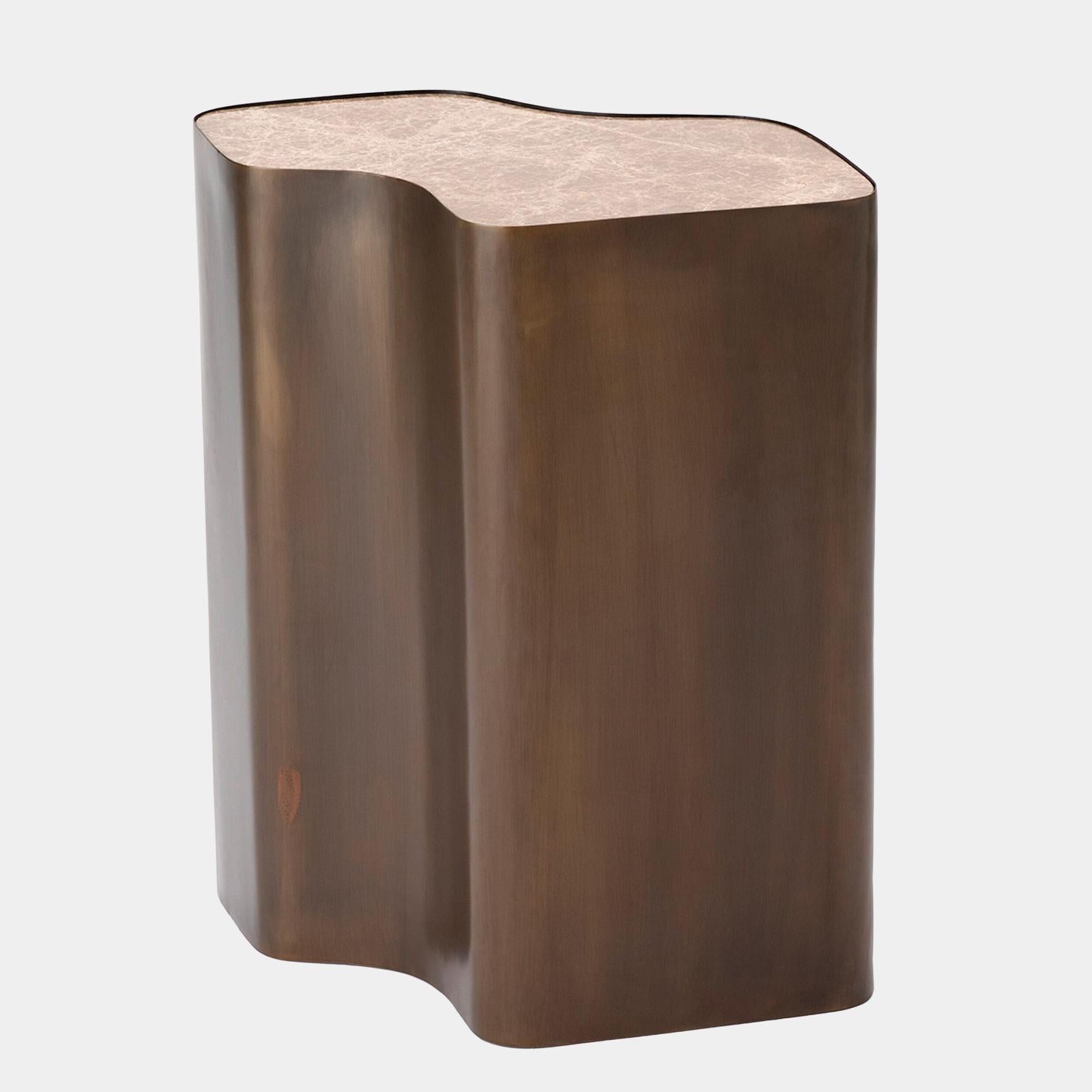 Global Views Arlo Organic Nesting Table