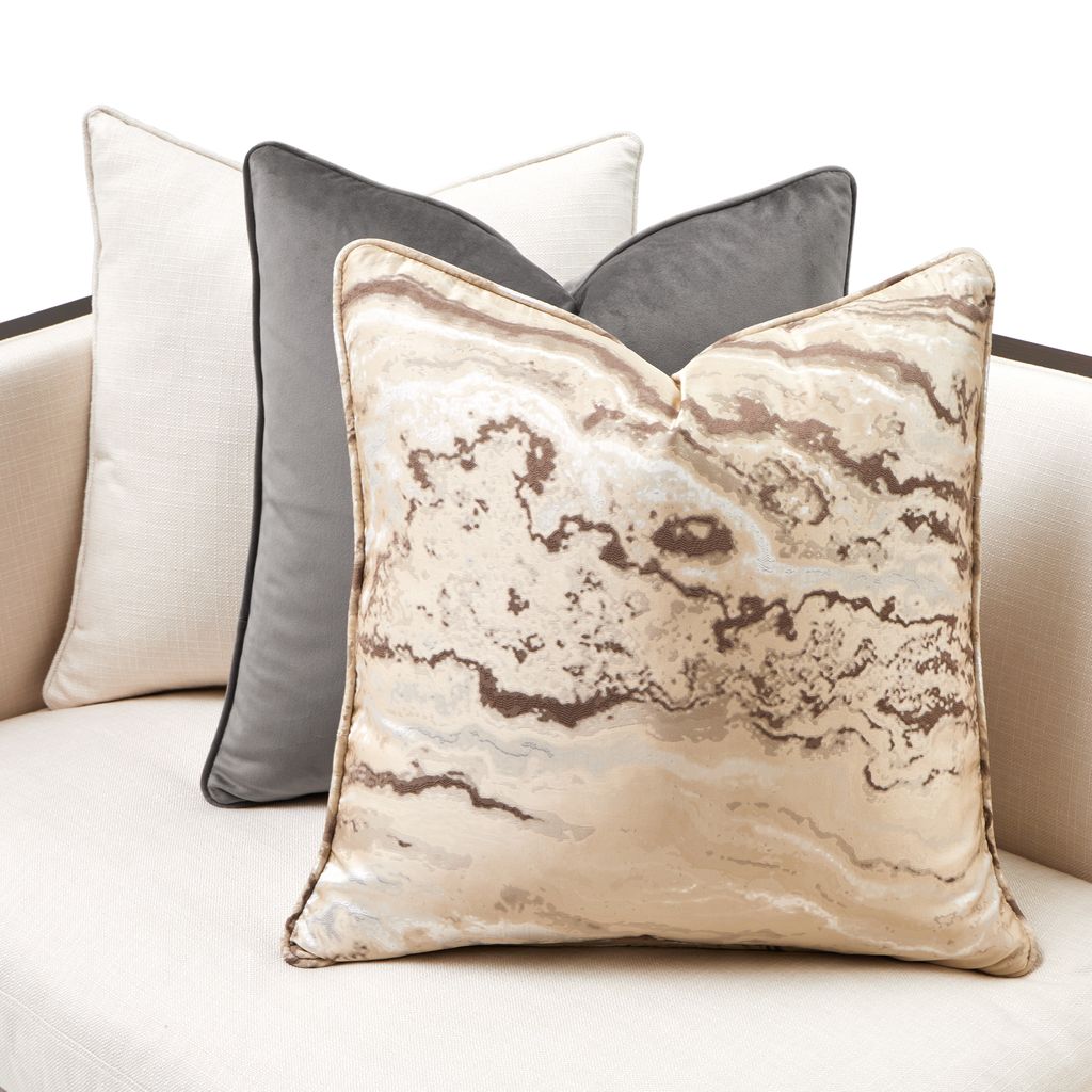 Michael Amini Belmont Place Sofa - Cream/Espresso