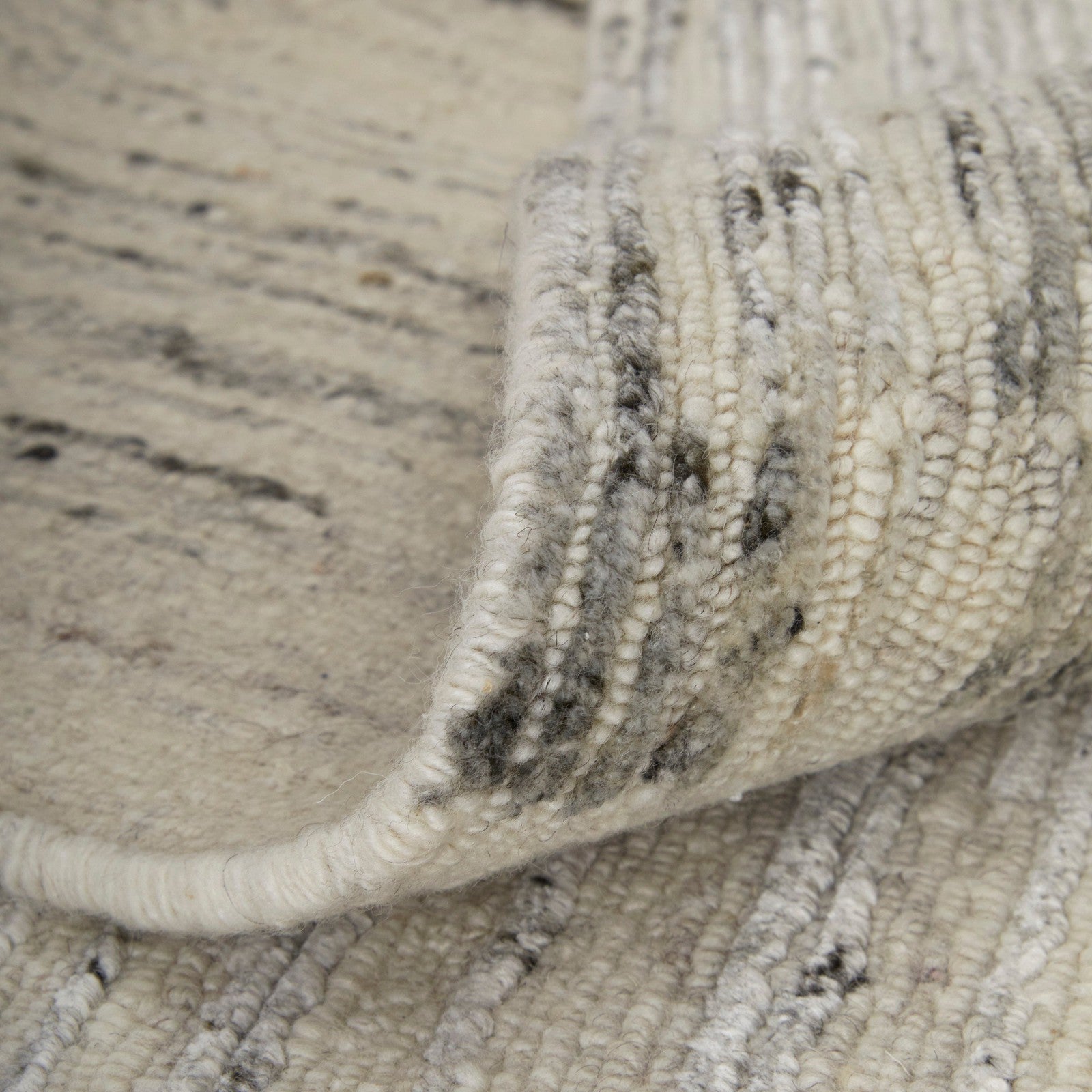 Feizy Brighton 69CHF Modern Abstract in Ivory/Gray