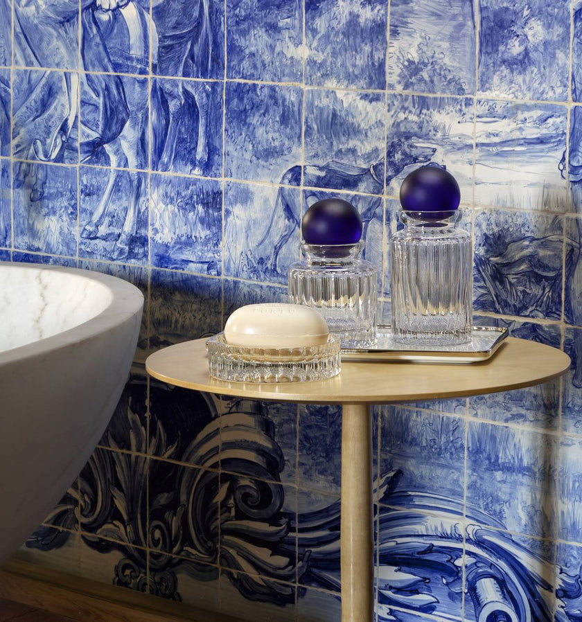 Vista Alegre Les Bains Large Box White Ball