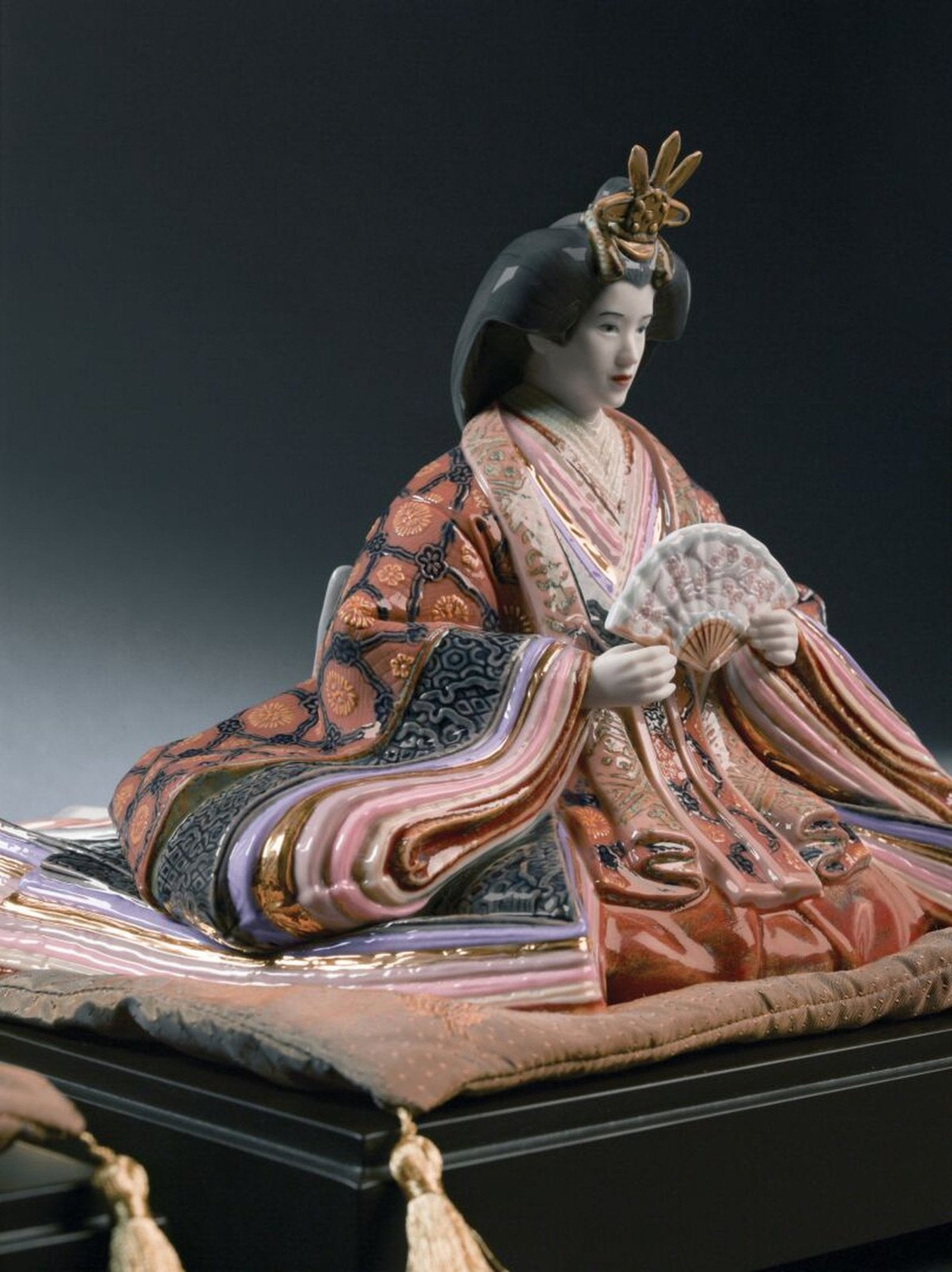 Lladro Hina Dolls - Empress Sculpture - Limited Edition