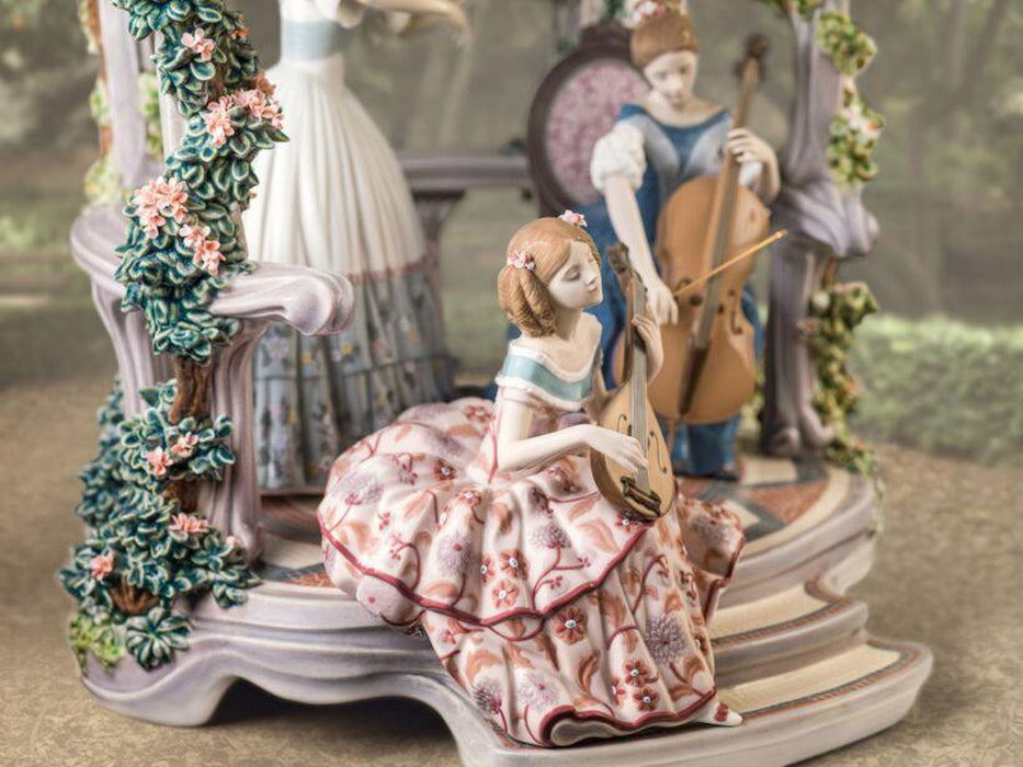 Lladro Summertime Symphony Women Sculpture - Limited Edition