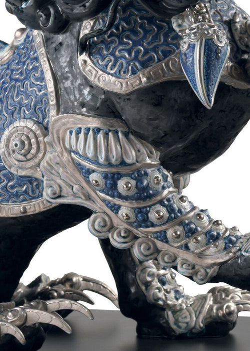 Lladro Guardian Lion Sculpture (Limited Edition)