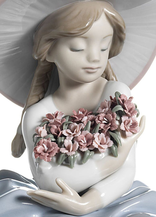 Lladro Fragrant Bouquet Girl Figurine