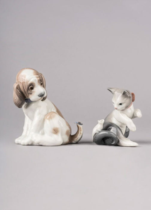 Lladro Gentle Surprise Dog Figurine