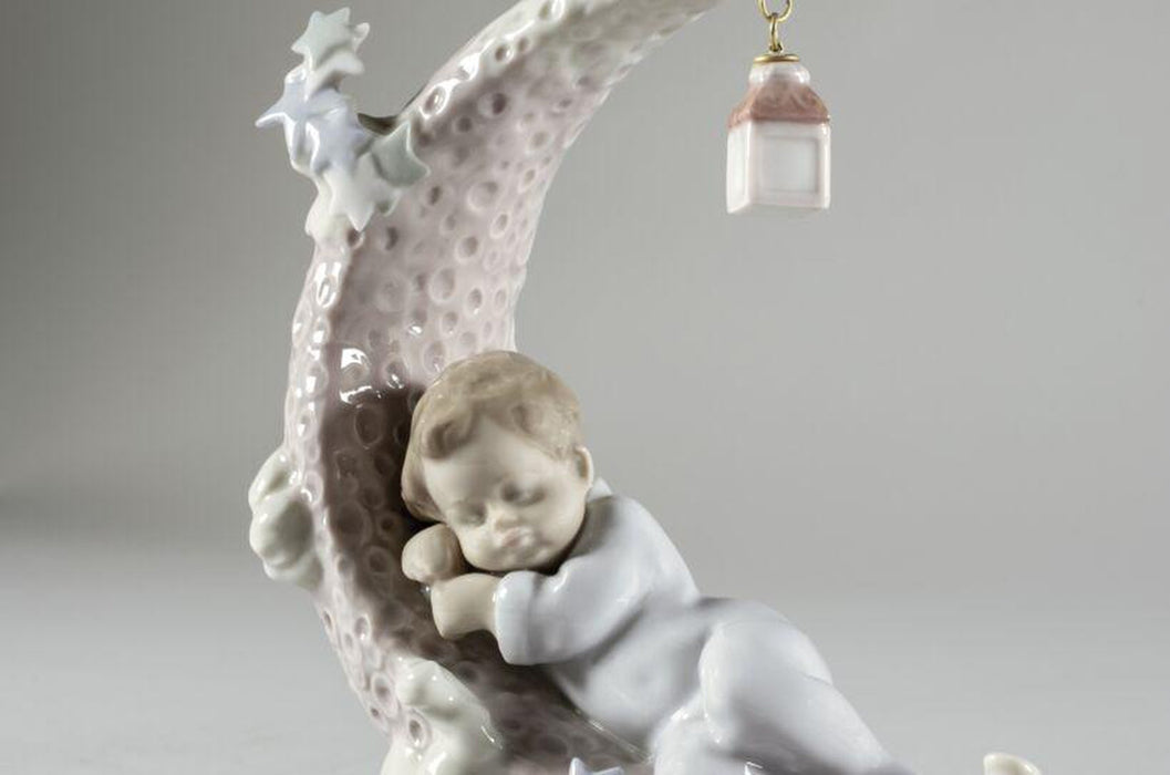 Lladro Heavenly Slumber Boy Figurine