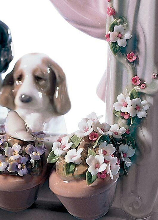 Lladro Please Come Home Dogs Figurine