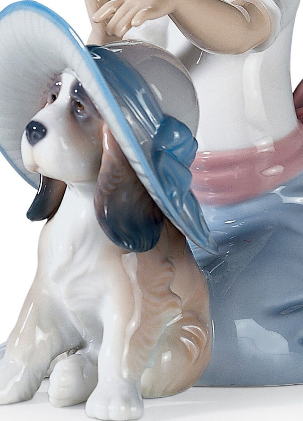 Lladro An Elegant Touch Girl Figurine