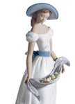 Lladro Fragances and Colors Woman Figurine