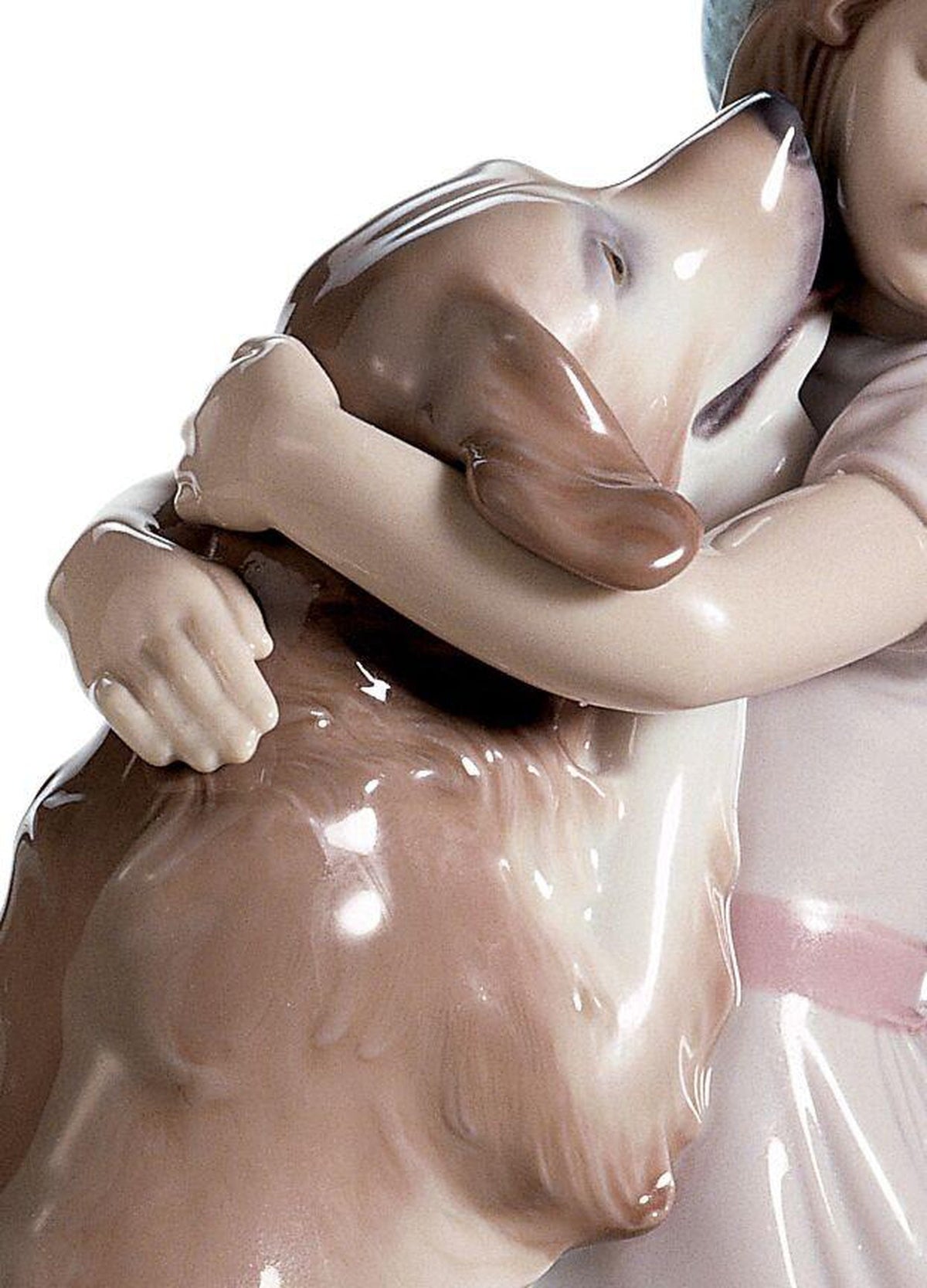 Lladro A Warm Welcome Dog Figurine