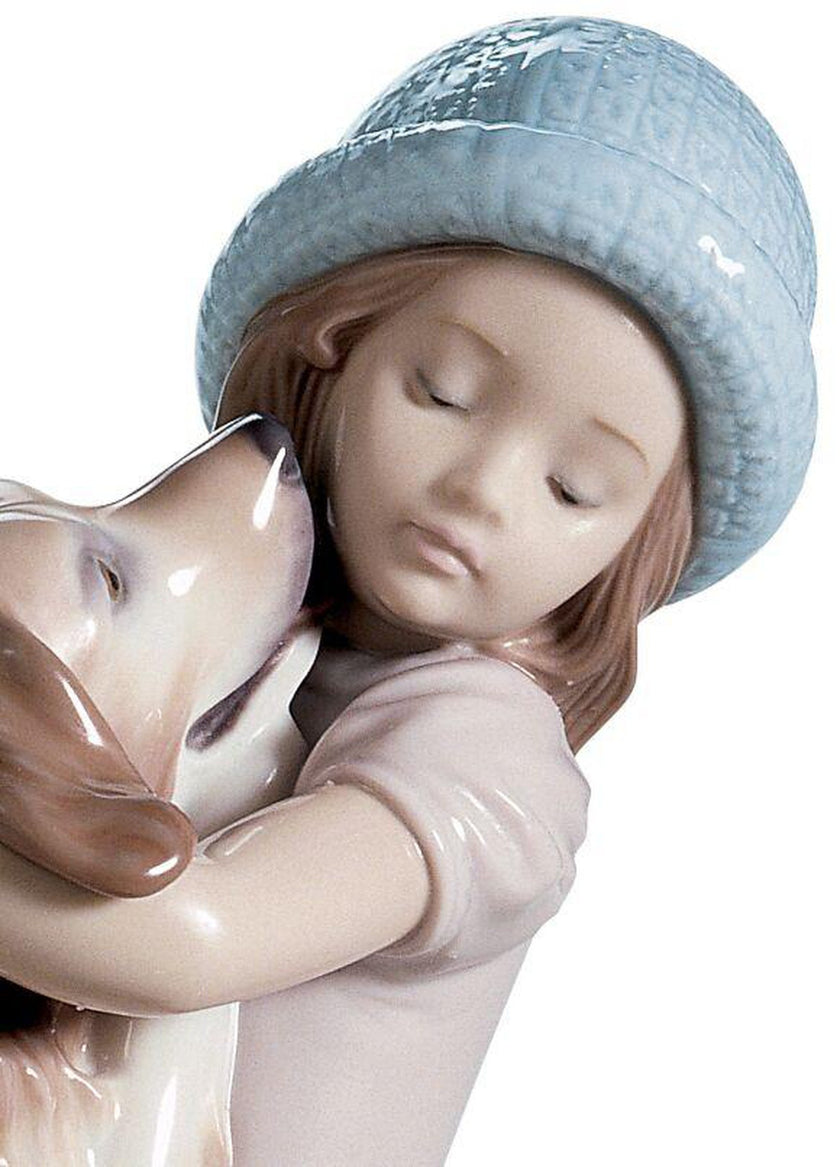 Lladro A Warm Welcome Dog Figurine