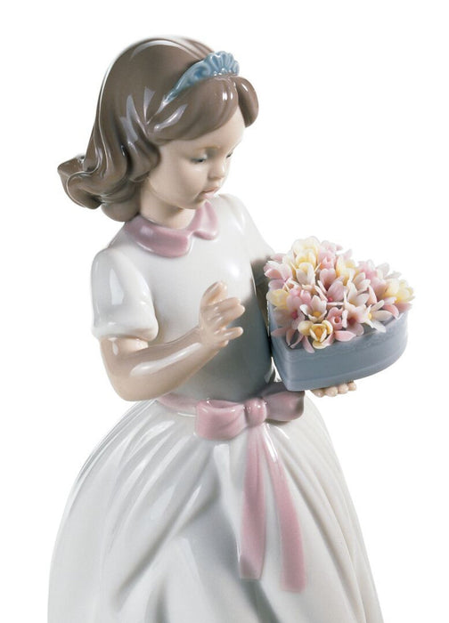 Lladro For A Special Someone Girl Figurine