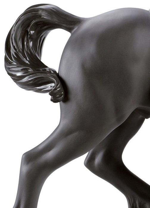 Lladro A Regal Steed Horse Sculpture