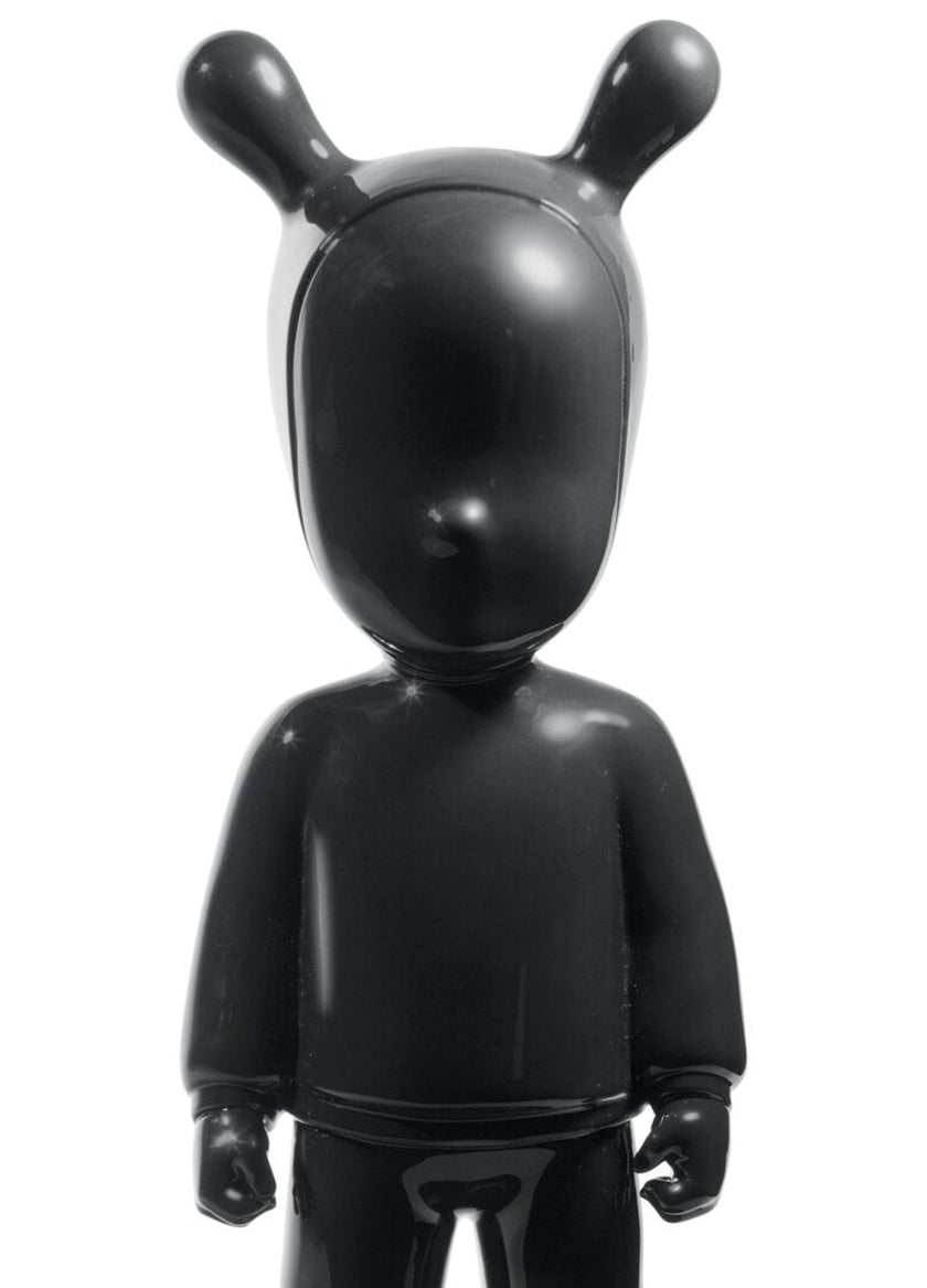 Lladro The Guest Figurine
