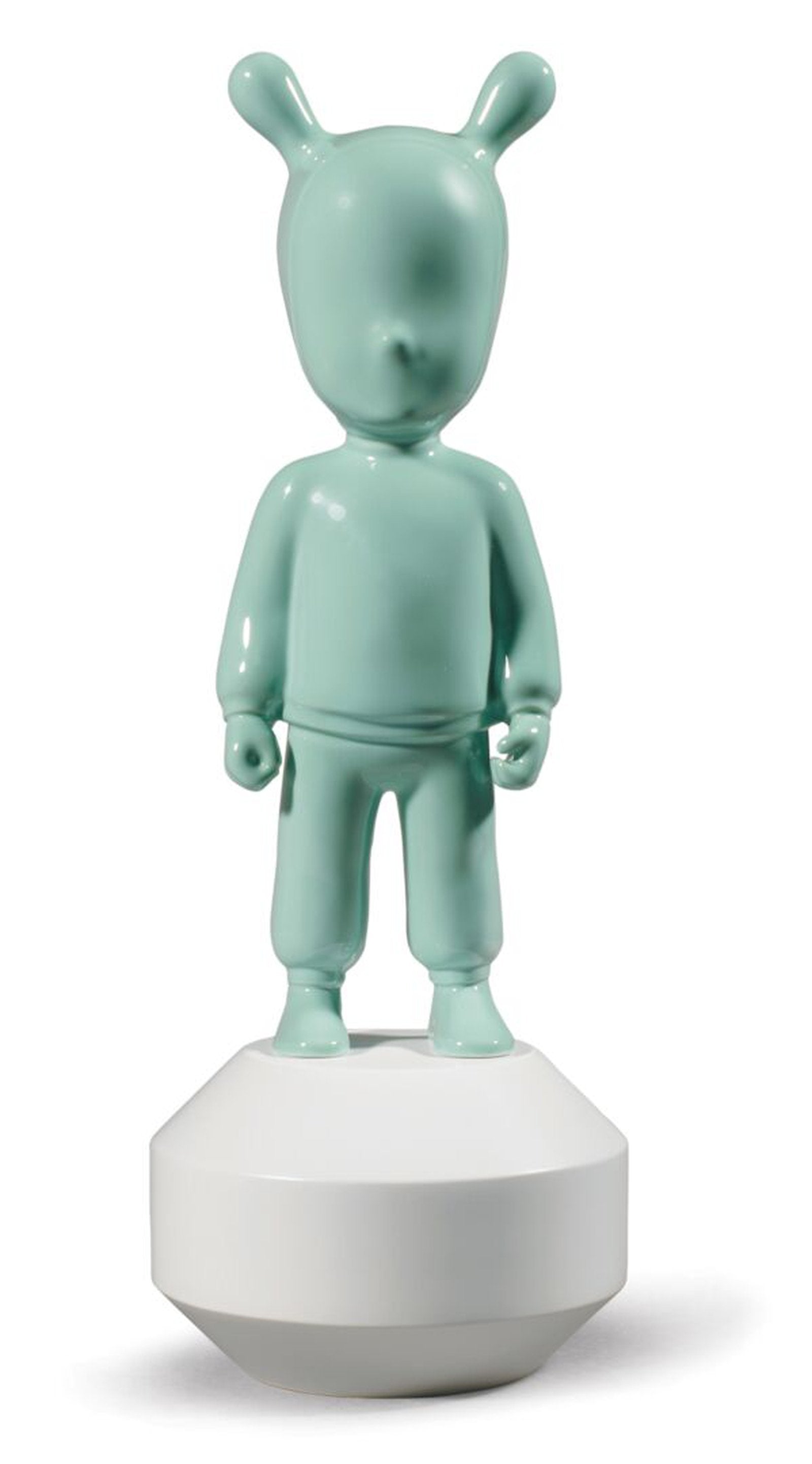 Lladro The Guest Figurine