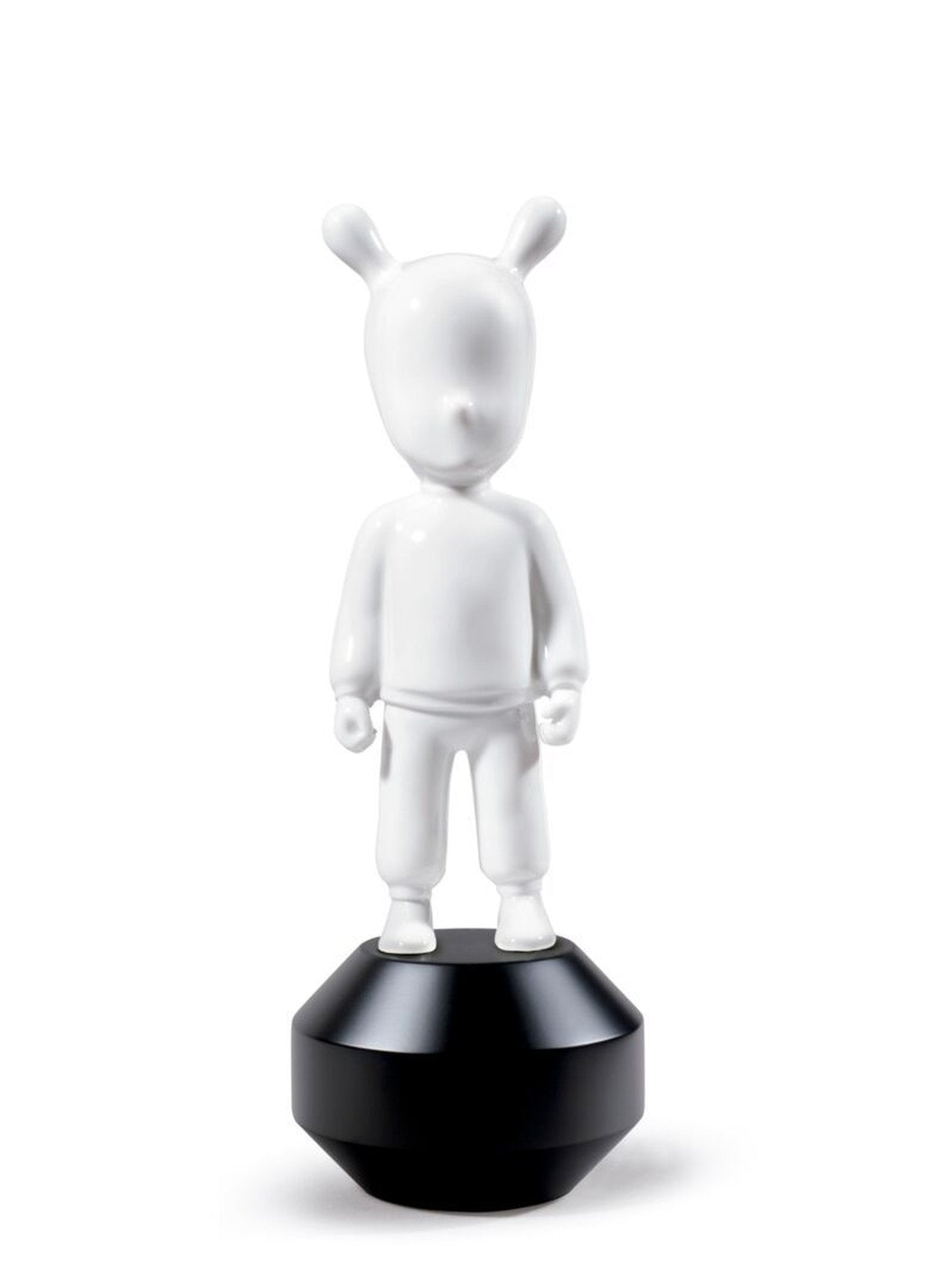 Lladro The Guest Figurine
