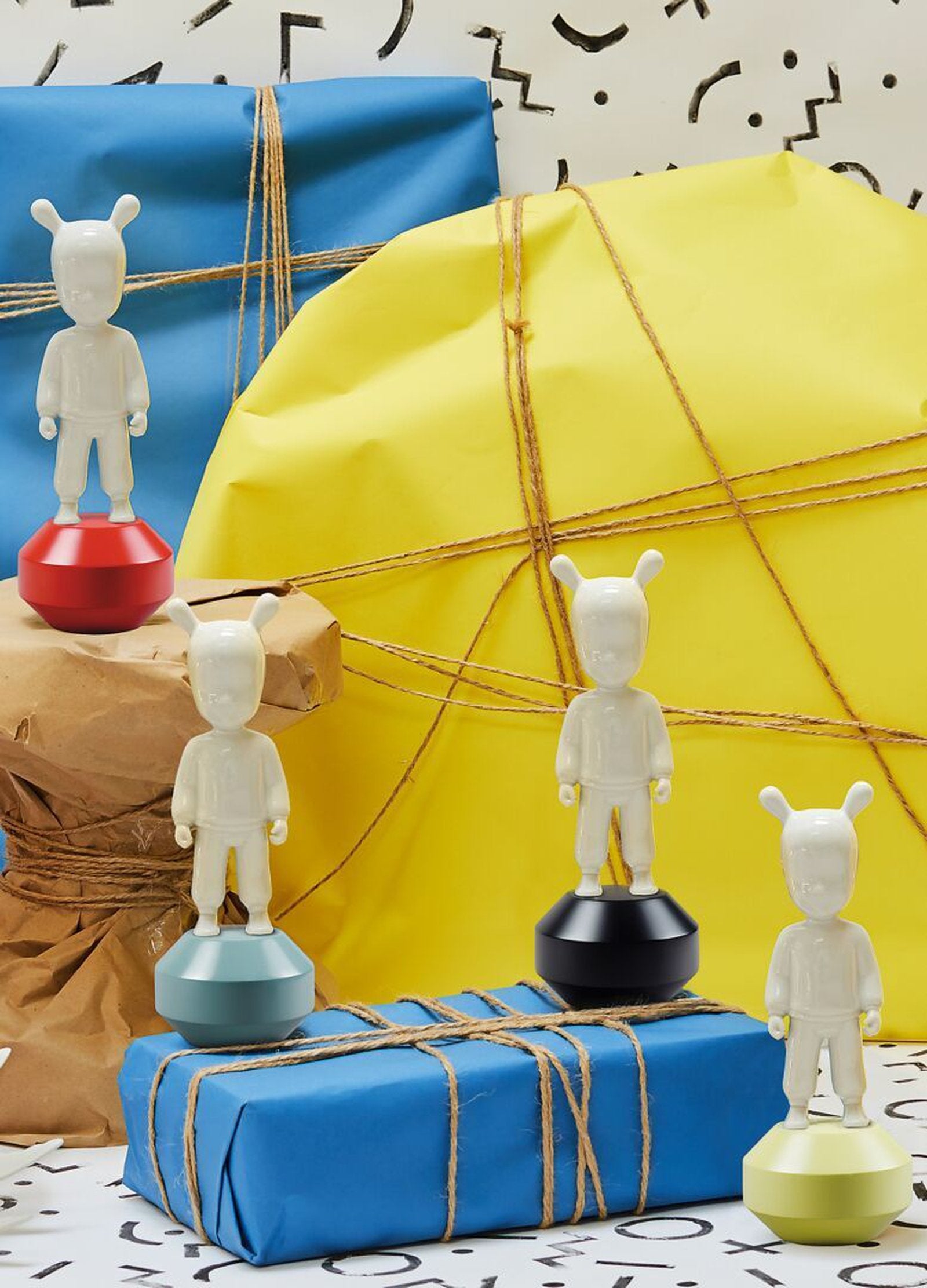 Lladro The Guest Figurine