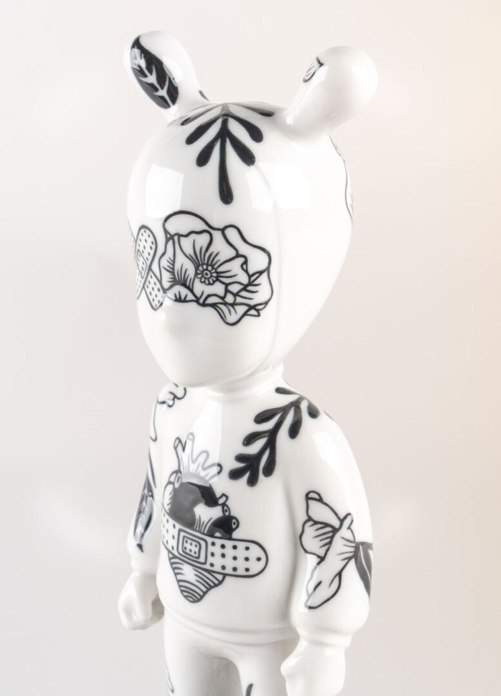 Lladro The Guest Figurine