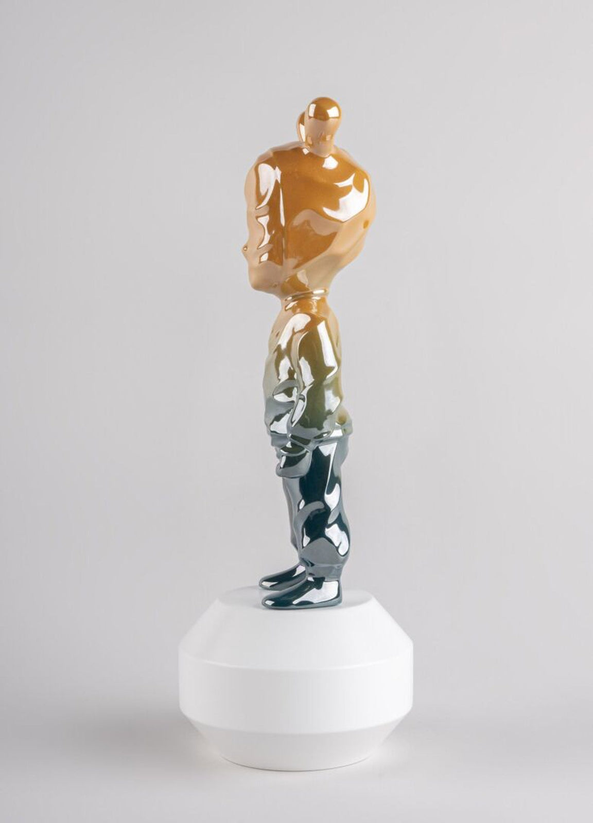 Lladro The Guest by Supakitch Figurine Small Model Numbered Edition