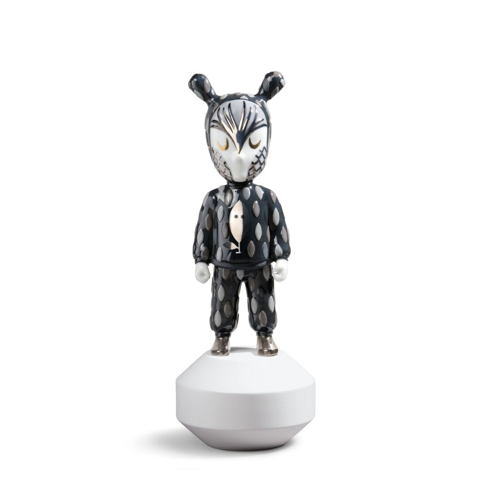 Lladro The Guest Figurine