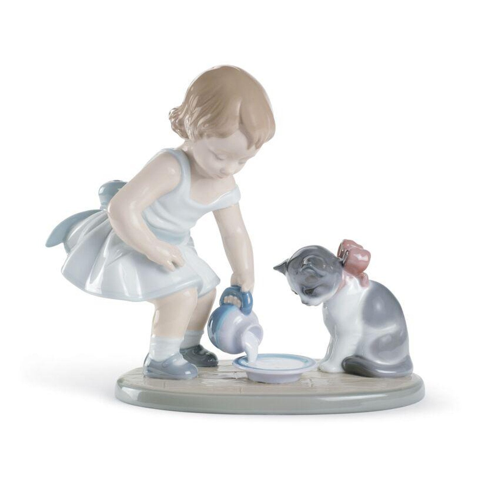 Lladro Kitty's Breakfast Time Figurine