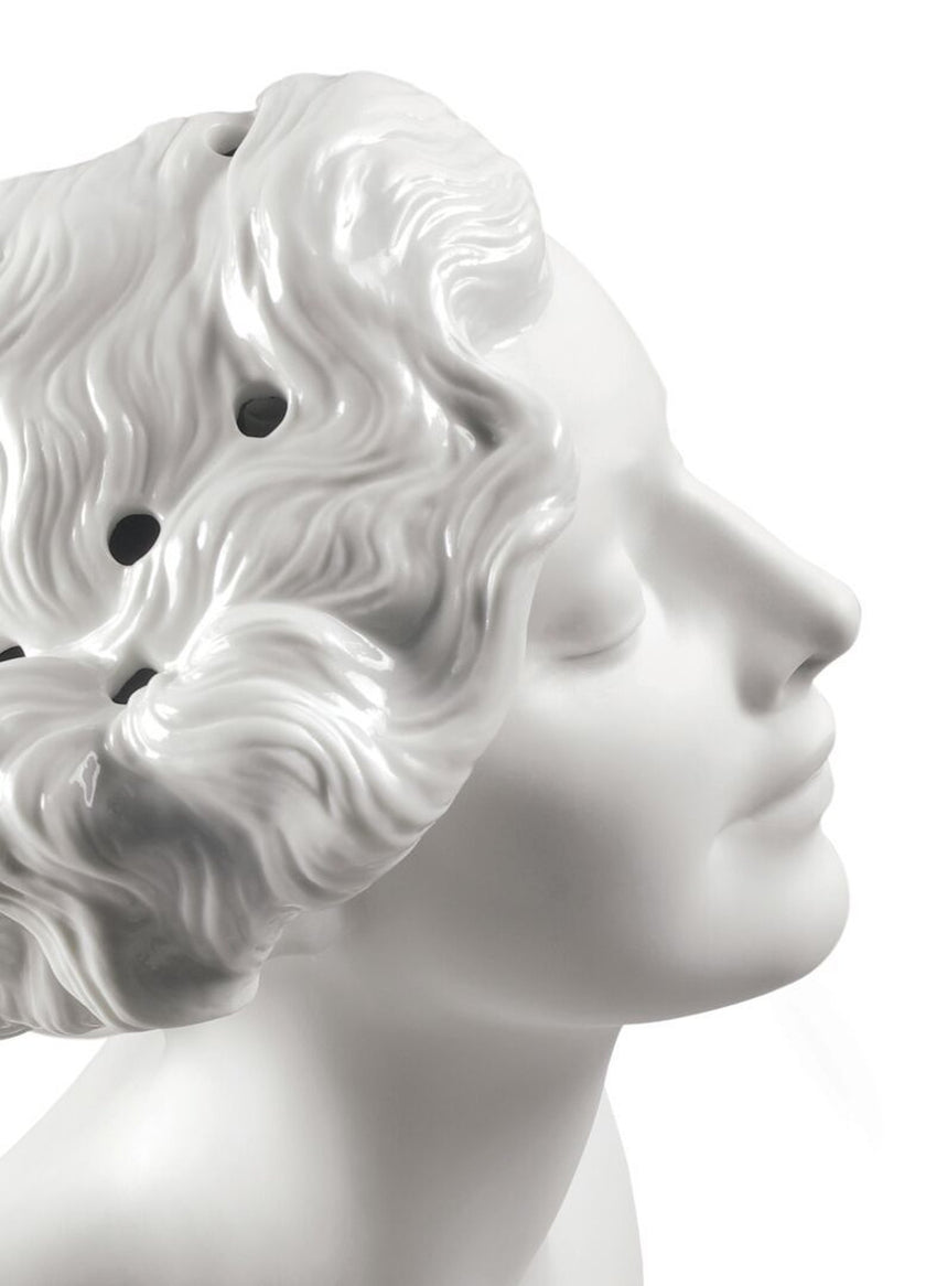 Lladro Daisy Woman Bust Vase