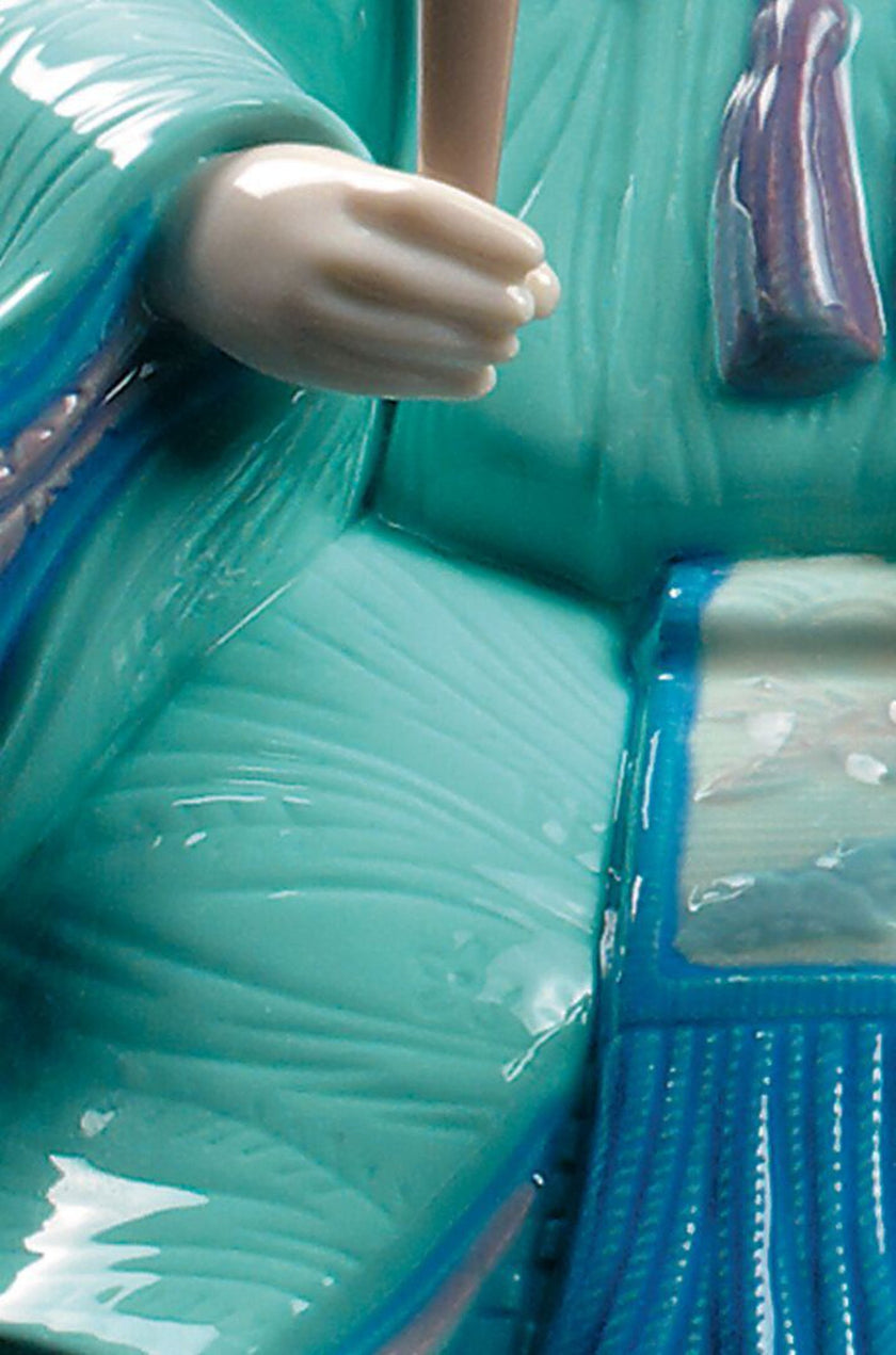 Lladro Hinamatsuri Figurine