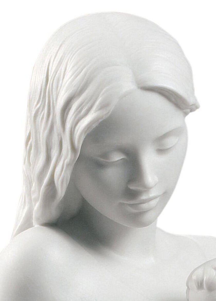 Lladro A Mother's Love Figurine