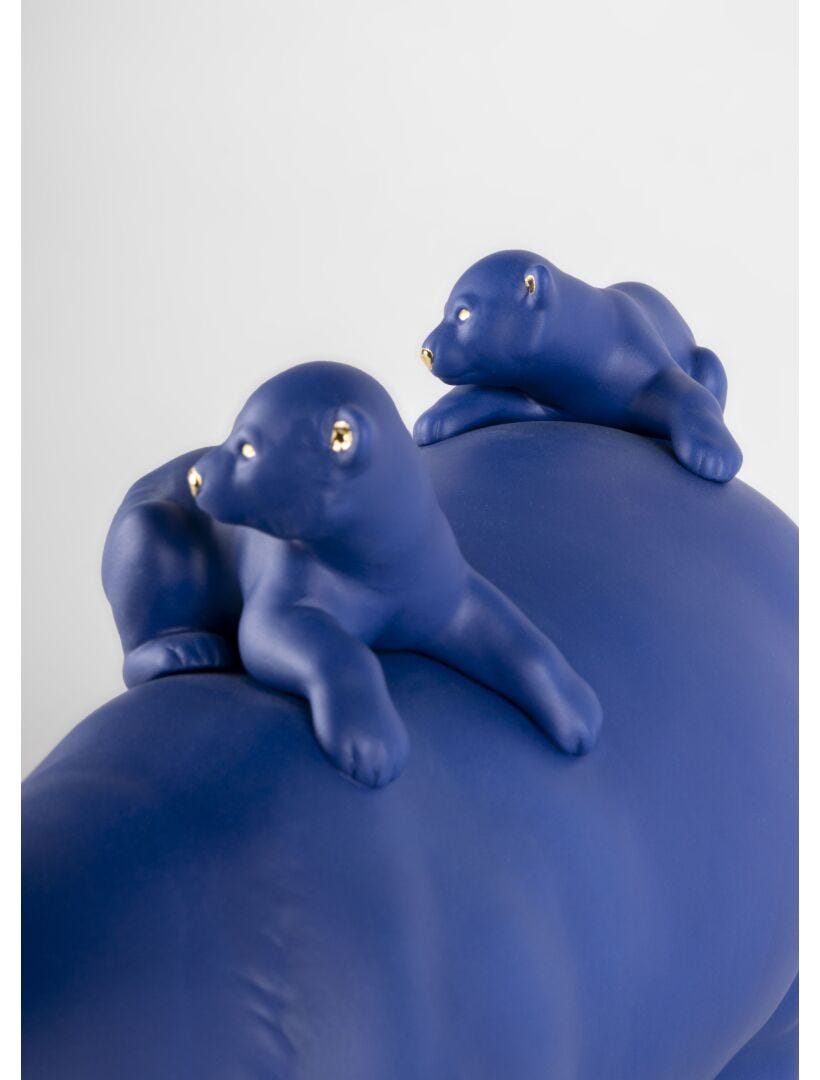 Lladro Mummy Bear And Babies